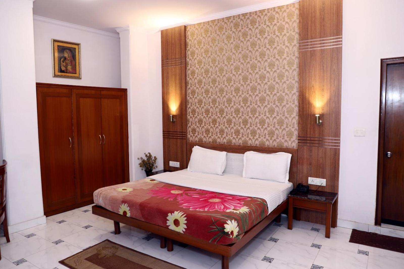 Airport Hotel Нью-Дели Экстерьер фото